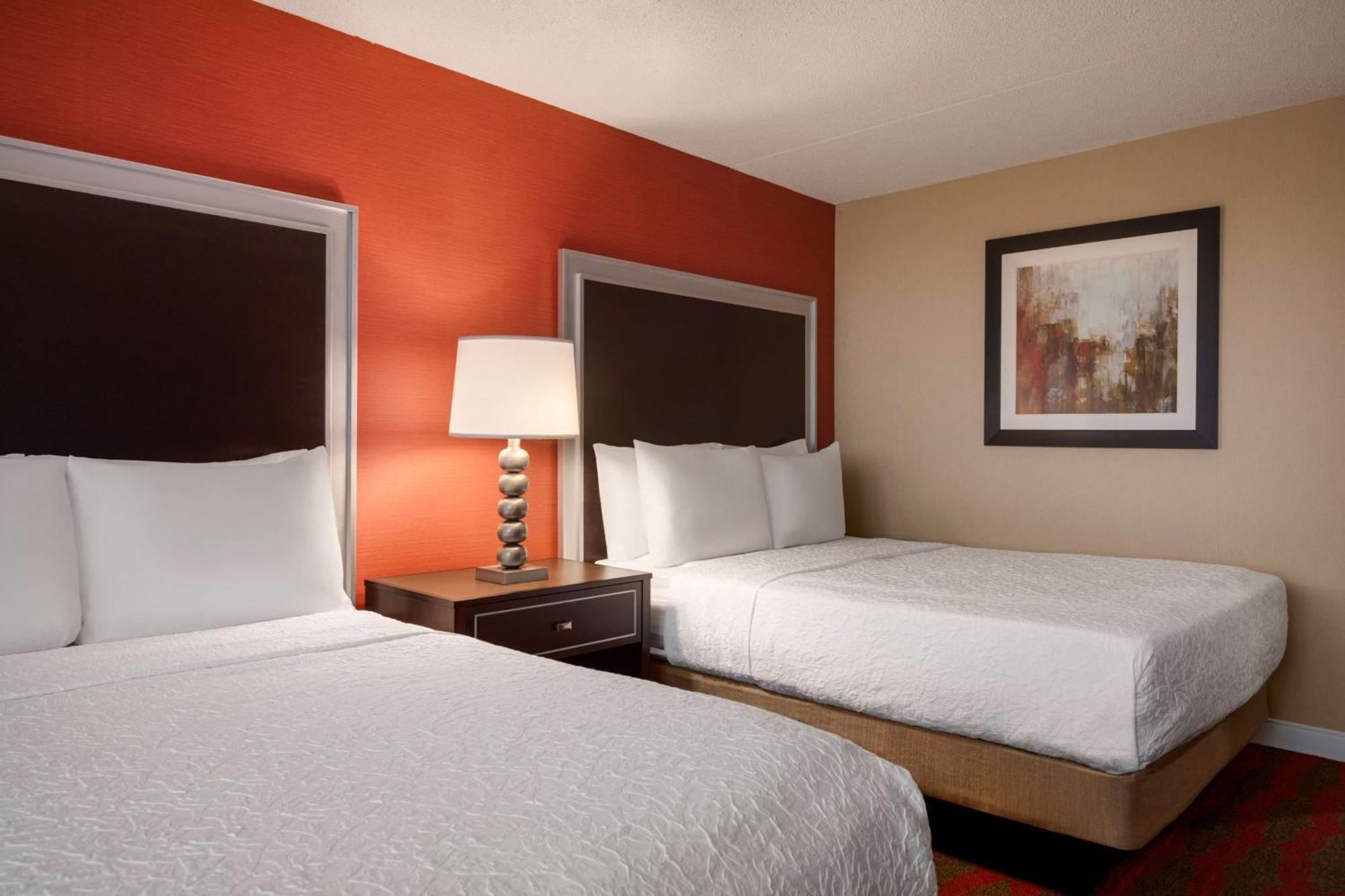 Laguardia Plaza Hotel New York Eksteriør billede